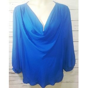 Low loose crow neck blouse